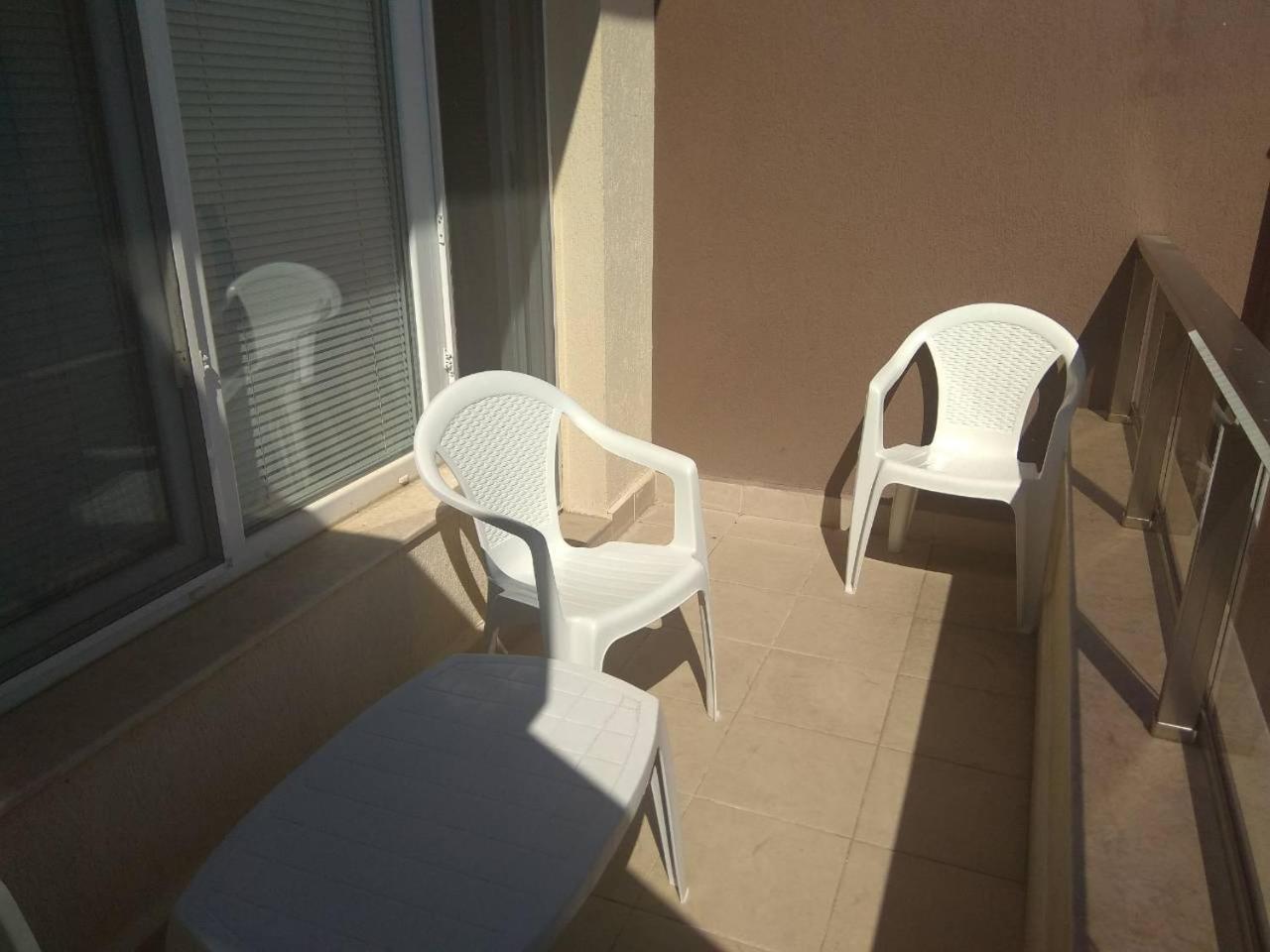 Private Apartment In Faith - 拉夫达 外观 照片