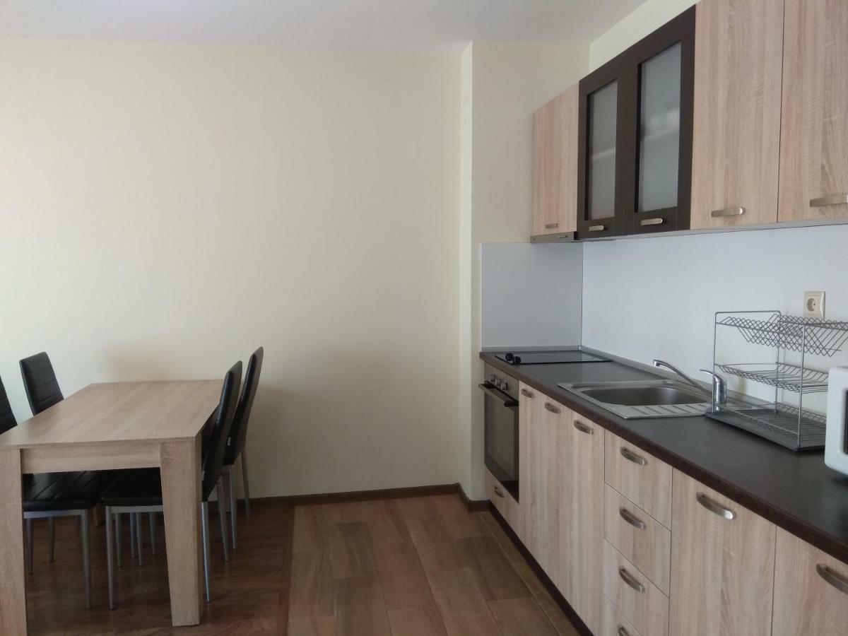 Private Apartment In Faith - 拉夫达 外观 照片